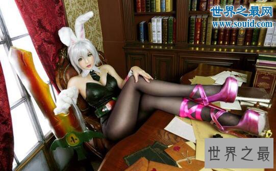 网络十大火爆女coser，脸书粉丝超过86万人