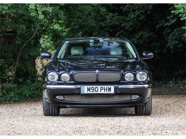 美国25辆不到25000美元的超跑，每辆都有400马力！-