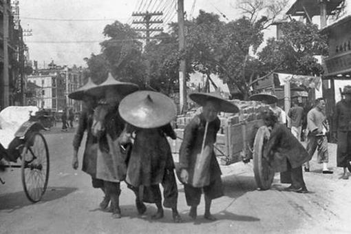 晚清西方列强为何会得到中国老百姓的拥护?这是为何?