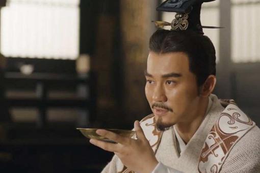 曹丕去祭奠王粲,为何在坟前学驴叫?