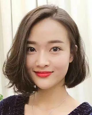 显脸瘦的发型推荐 不同脸型韩星示范 显脸瘦的发型推荐 不同脸型韩星示范