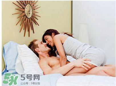 经常用延时喷剂好吗?延时喷剂用过有灼烧感是什么情况 经常用延时喷剂好吗?延时喷剂用过有灼烧感是什么情况