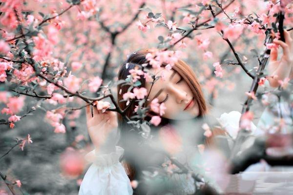 谈恋爱有必要发朋友圈吗 谈恋爱有必要一直聊天吗 谈恋爱有必要发朋友圈吗 谈恋爱有必要一直聊天吗