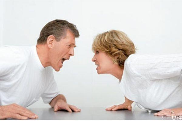 夫妻吵架对孩子的影响 夫妻经常吵架对孩子危害 夫妻吵架对孩子的影响 夫妻经常吵架对孩子危害