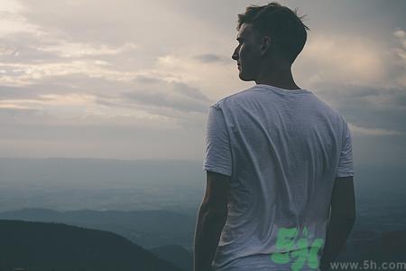 男人手凉是怎么回事?男人手凉是什么原因 男人手凉是怎么回事?男人手凉是什么原因