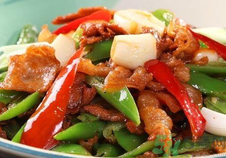 农家小炒肉用生抽还是老抽?农家小炒肉用的老抽吗?