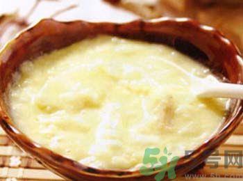 米汤可以和鸡蛋一起吃吗?米汤能和鸡蛋同吃吗? 米汤可以和鸡蛋一起吃吗?米汤能和鸡蛋同吃吗?