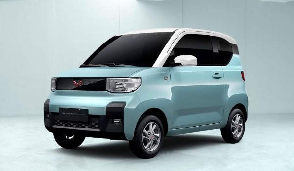 五菱宏光mini出燃油版-