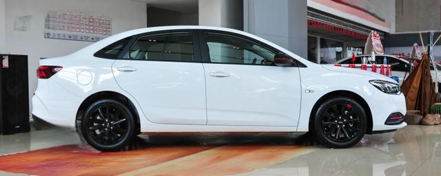 科鲁兹红色是什么红-