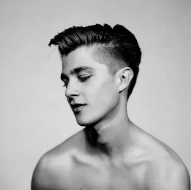 生活男学生发型怎么剪好看 5款帅气又稳妥的男学生发型  14