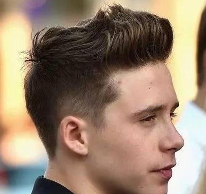 生活男学生发型怎么剪好看 5款帅气又稳妥的男学生发型  8