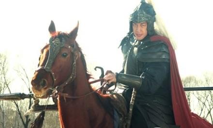 历史三国历史上吕布竟然曾派人劫持曹魏名将夏侯惇? 1