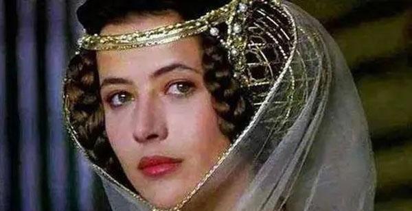 历史最著名西方女骑士是谁 1