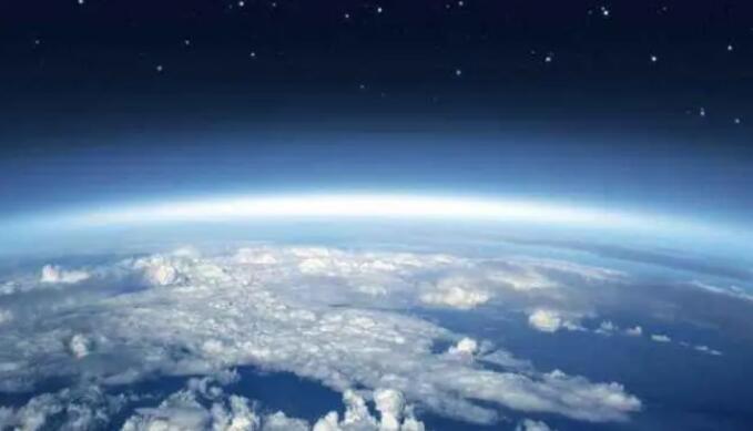 探秘大气层最外层温度是多少  1