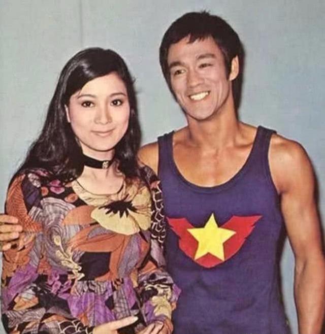 她是李小龙最爱女人，却转身嫁给向华强，离婚后被养40年！