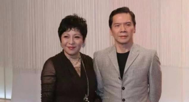 她是李小龙最爱女人，却转身嫁给向华强，离婚后被养40年！