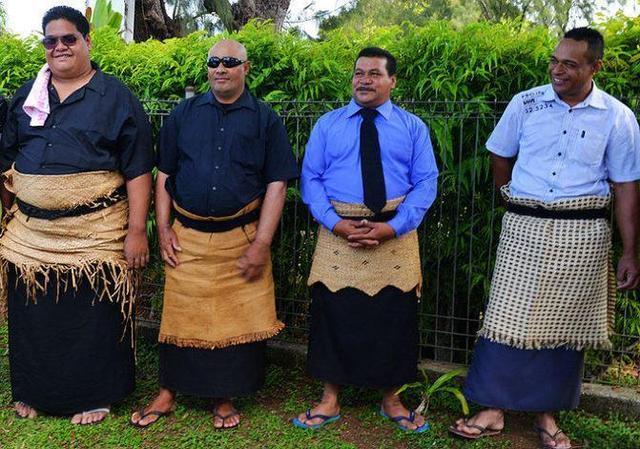 此国对中国免签，男人不穿裤子，女人胖才美，总想中国免了百亿债