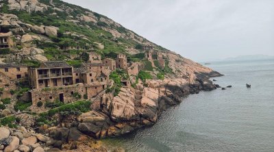 ​东福山，东极列岛最东端的一个小岛，风光绝美如画卷