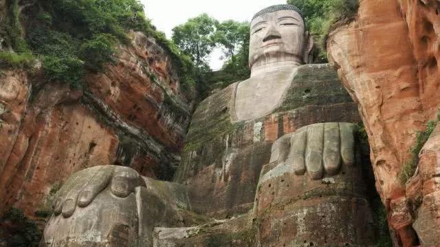 乐山大佛会“睁眼”和“闭眼”,真有那么神奇吗