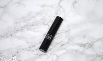 遮瑕棒和遮瑕液哪个好?遮瑕力度有区别 遮瑕棒和遮瑕液哪个好?遮瑕力度有区别