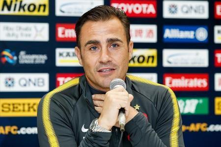 国足教练团年薪曝光,四人位列世界前20,历史第一,里皮世界第九