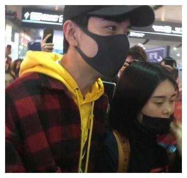 陈星旭与彭小苒再度合体，忘川夫妇戏外撒糖