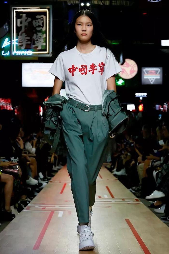 李宁出战巴黎时装周，Jeffery王子异周彦辰力挺国潮李宁style