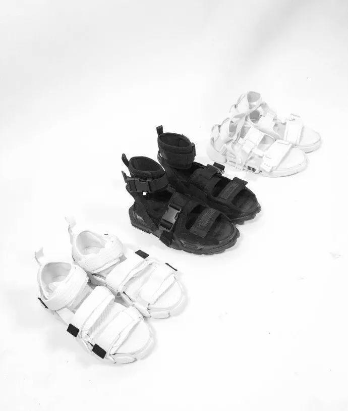 李宁出战巴黎时装周，Jeffery王子异周彦辰力挺国潮李宁style