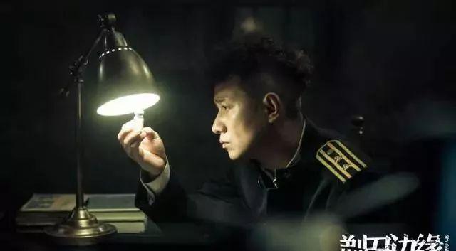 文章合作闫妮《一步登天》,誓要重回巅峰!