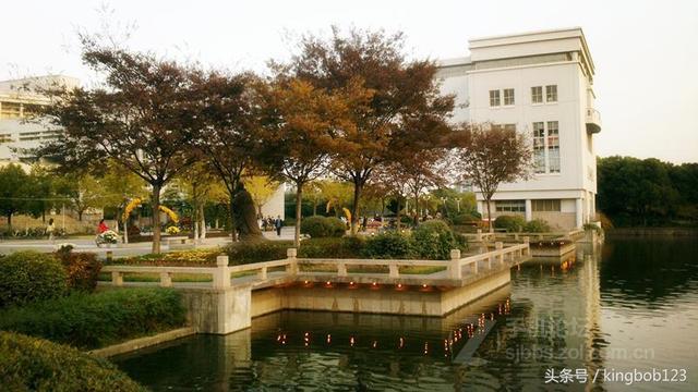 你见过这样的上海大学吗？看过之后你肯定后悔没有选择去这上学！