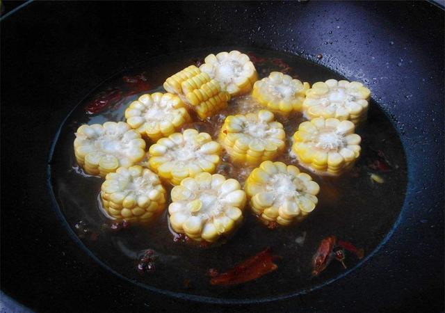 煮米饭万万不可直接加水下锅,多加这2步,米饭飘香,孩子爱吃!