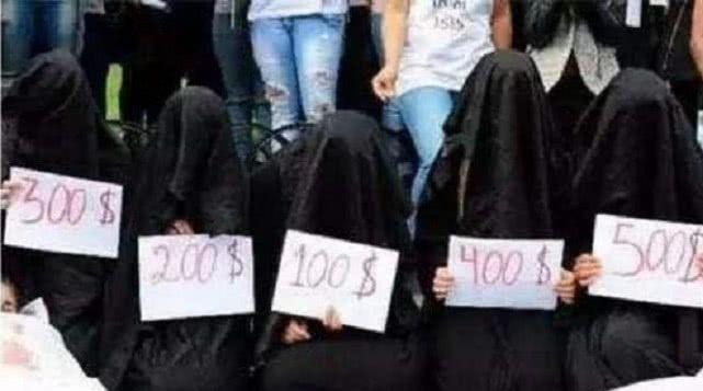 打了9年内战，叙利亚女性有多惨？在黑市被明码标价只值65元