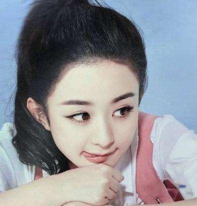 女生有这4个特征，不要留刘海，露额头更好看！