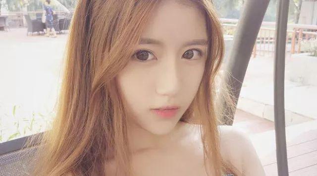 约会的时候,可以跟女生聊什么话题?