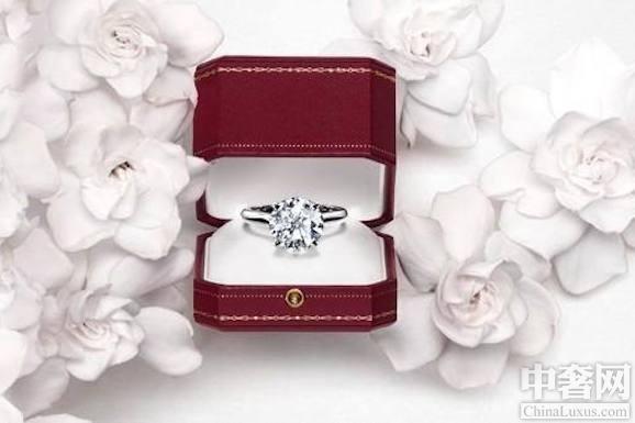 卡地亚LOVE系列项链 男士饰品良选