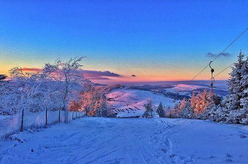 生活细语:童话说雨后会有一道彩虹却不曾说过它也会转瞬成空