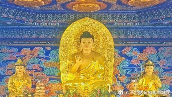 中信国安第一城位于河北省廊坊市香河县，地处京、津、冀交界处