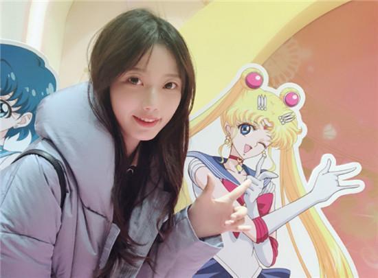 天命SOLO落幕，OMG小海成决赛雷王网友注意力却在这新女解说上