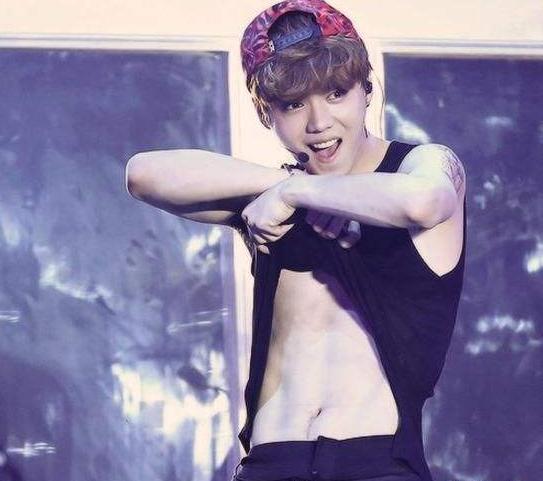 鹿娘炮已成为网友的口头禅，谁可曾看到过他的努力？