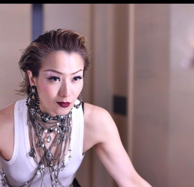 公开打脸?刘浩龙称许志安没有喝太醉,郑秀文闺蜜痛骂许志安