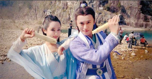 离开杨紫后,秦俊杰“糊”的措手不及,无奈之下跪求复合!