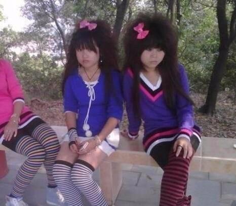 杀马特女生的合影，每一张，都是漂亮的容颜，非常可爱，令人心动