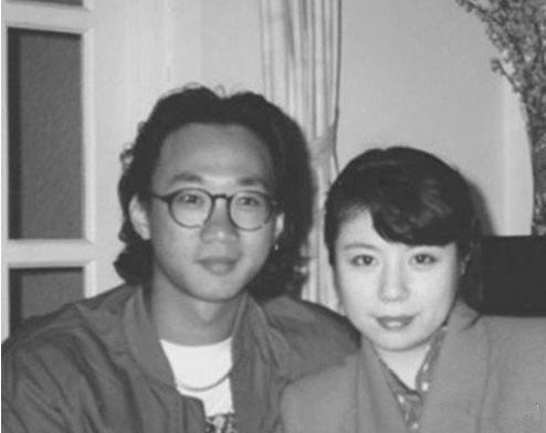 她为黄家驹终身不嫁 如今仍在默默支持beyond、支持黄家驹！