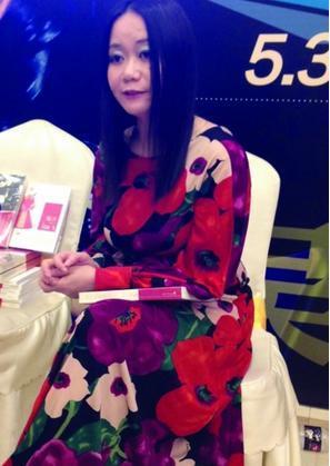 她当年唱嫁衣出名,却被诬陷嫖娼,如今微博公开内幕轰告真相!