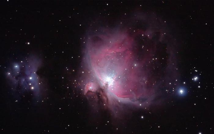 宇宙中河外星系的特征是怎样的?