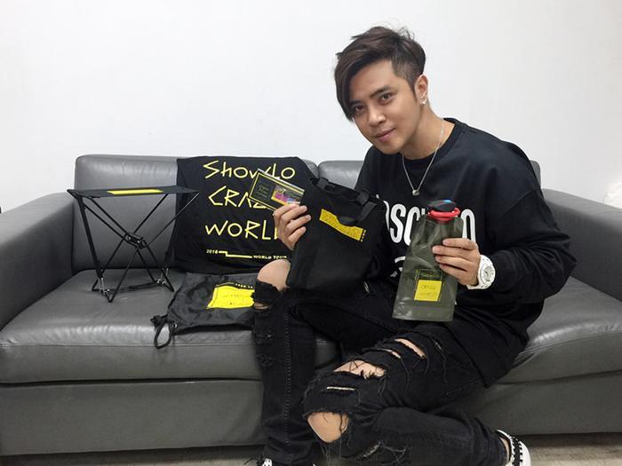 罗志祥遭网友调侃“小猪配骑”,不经意间又红了第三个身份?