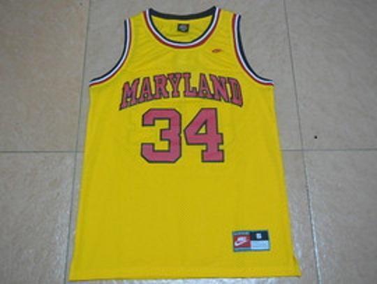 他比肩乔丹，其离世导致了绿衫军十余年的没落