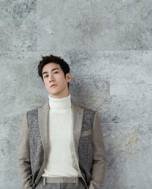 曾与范冰冰有绯闻，如今李治廷选择公开恋情，女友身份背景不简单