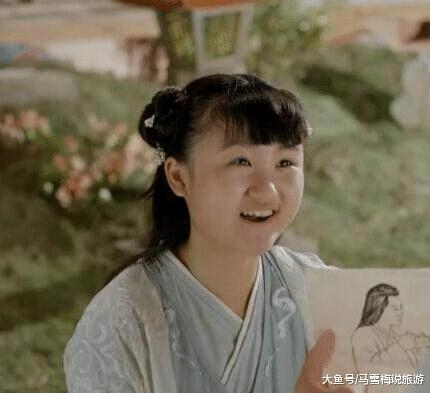她在《花千骨》中饰演幽若被吐槽丑,出国归来成功逆袭成白富美