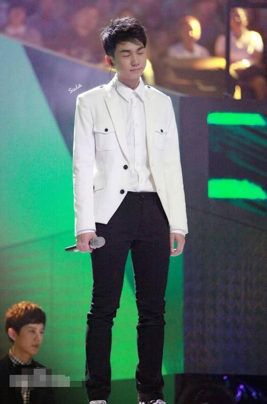 他因《快乐男声》而出道,唱功不凡却不红,如今在综艺节目大火!